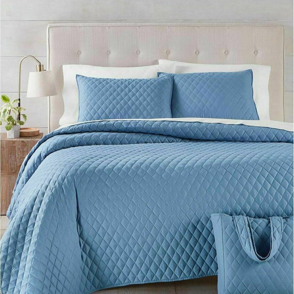 4-Piece Quilt and Tote Bag Set FULL QUEEN Blue